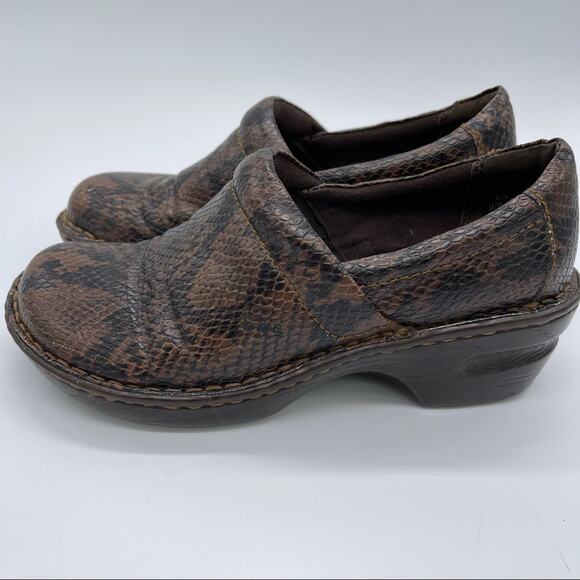 BOC Clogs, Size 6.5, Snakeskin print. In excellent condition! - Picture 3 of 7